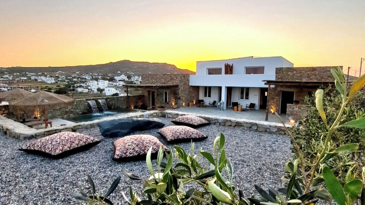 Photo of Outdoor in Ano Mera