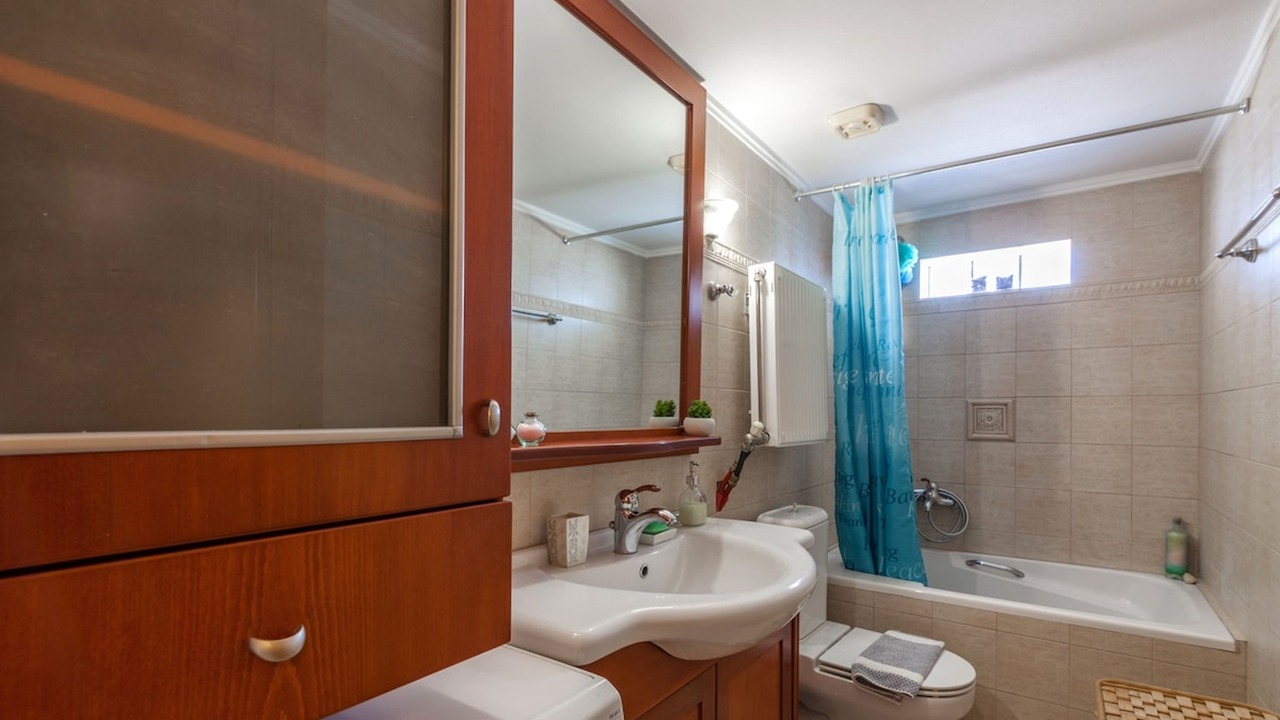 Photo of Bathroom in Vathianos Kampos