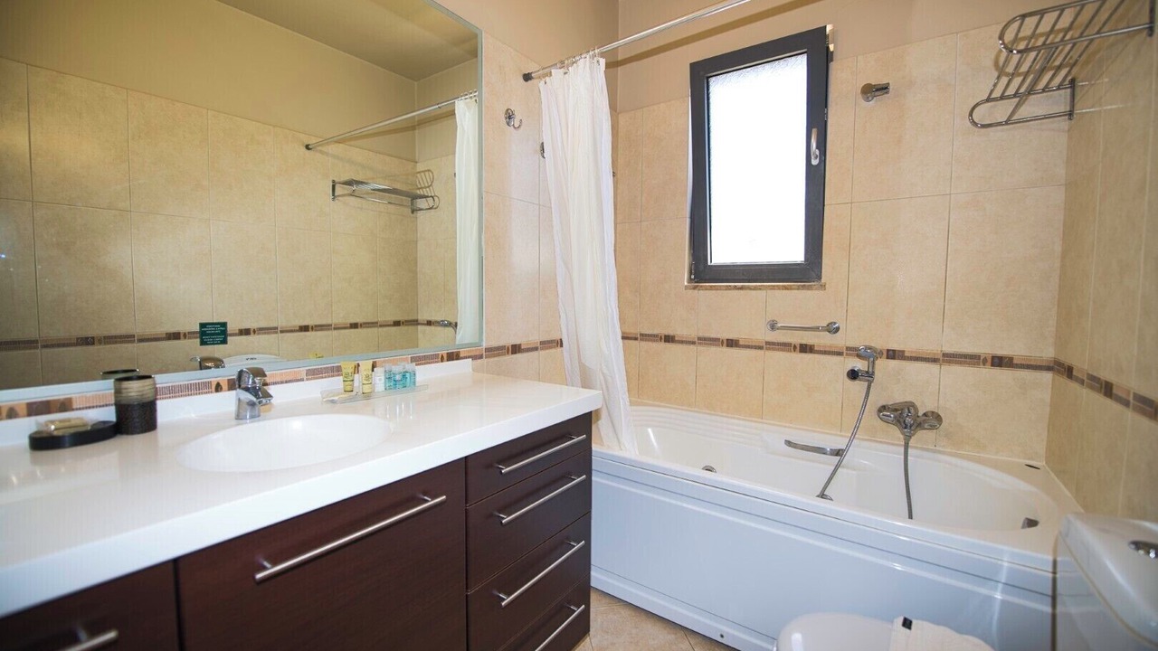 Photo of Bathroom in Kontos