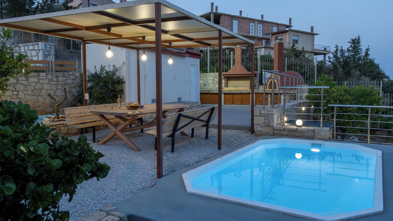 Photo of Outdoor in Linoperamata