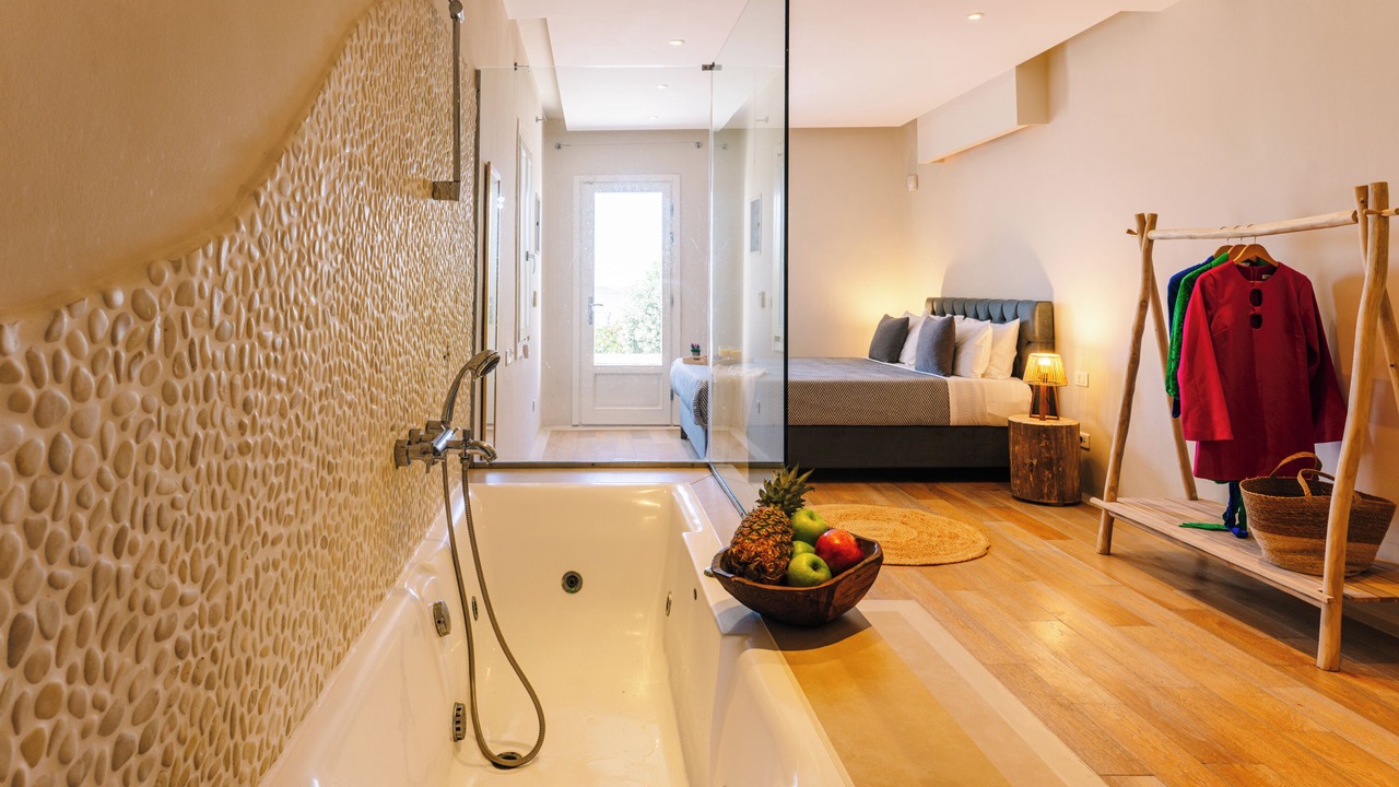 Photo of Bedroom in Tourlos