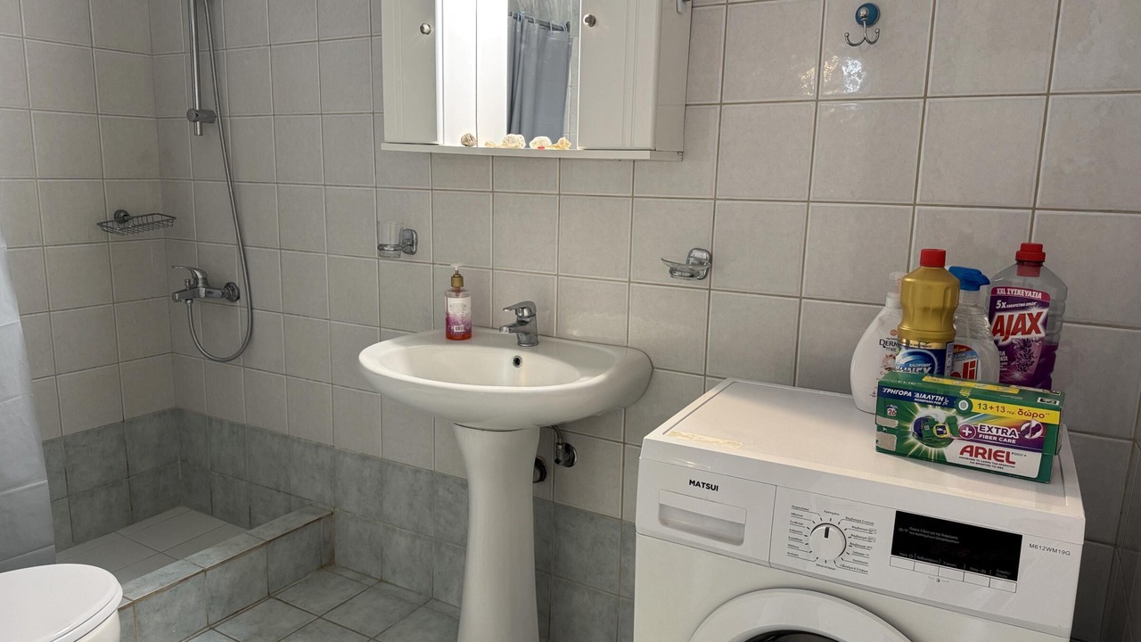 Photo of Bathroom in Gythio