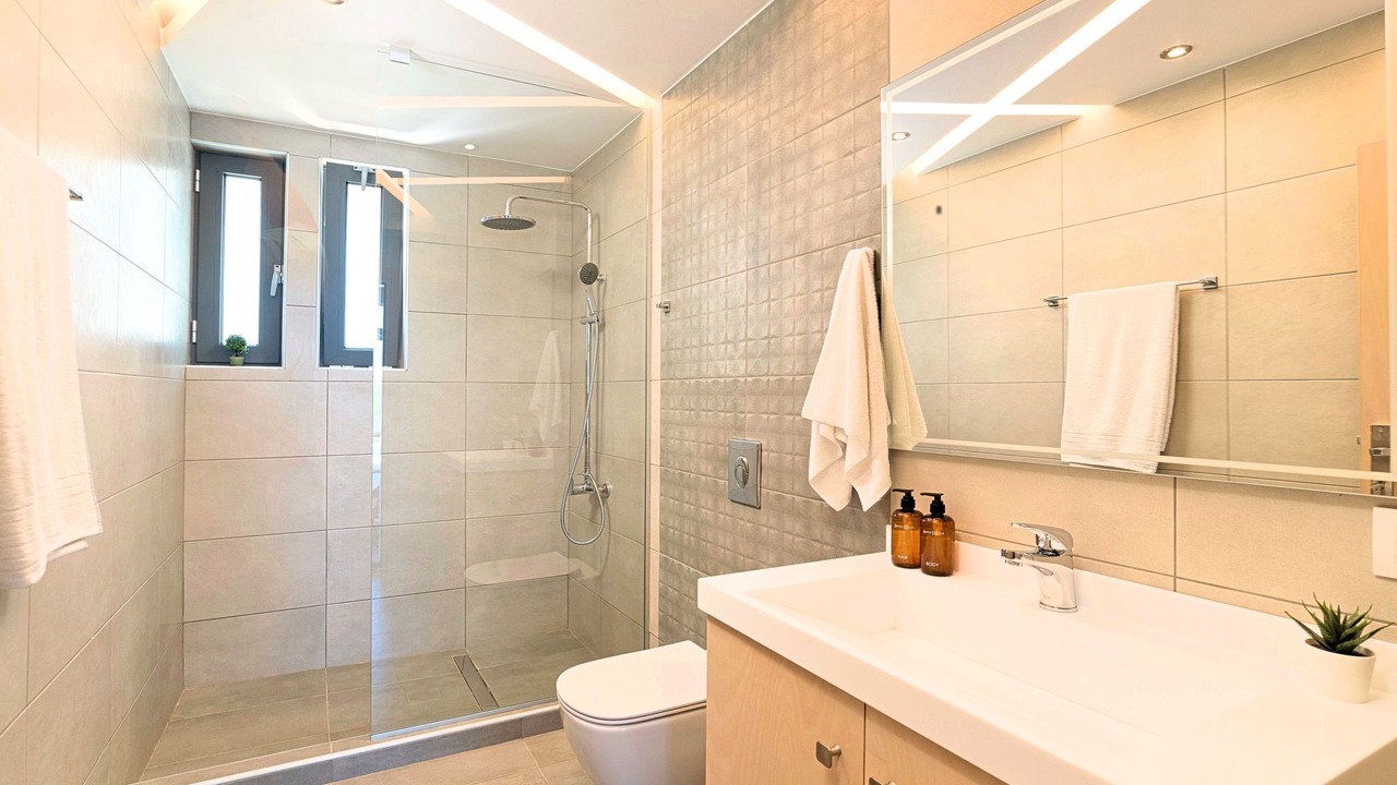 Photo of Bathroom in Mathes