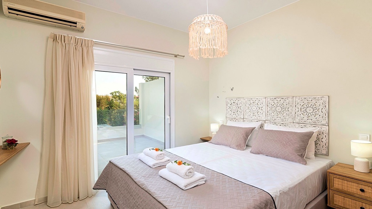 Photo of Bedroom in Vathi