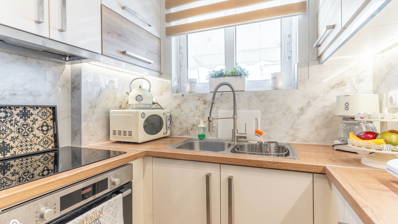 Photo of Kitchen in Aigaleo