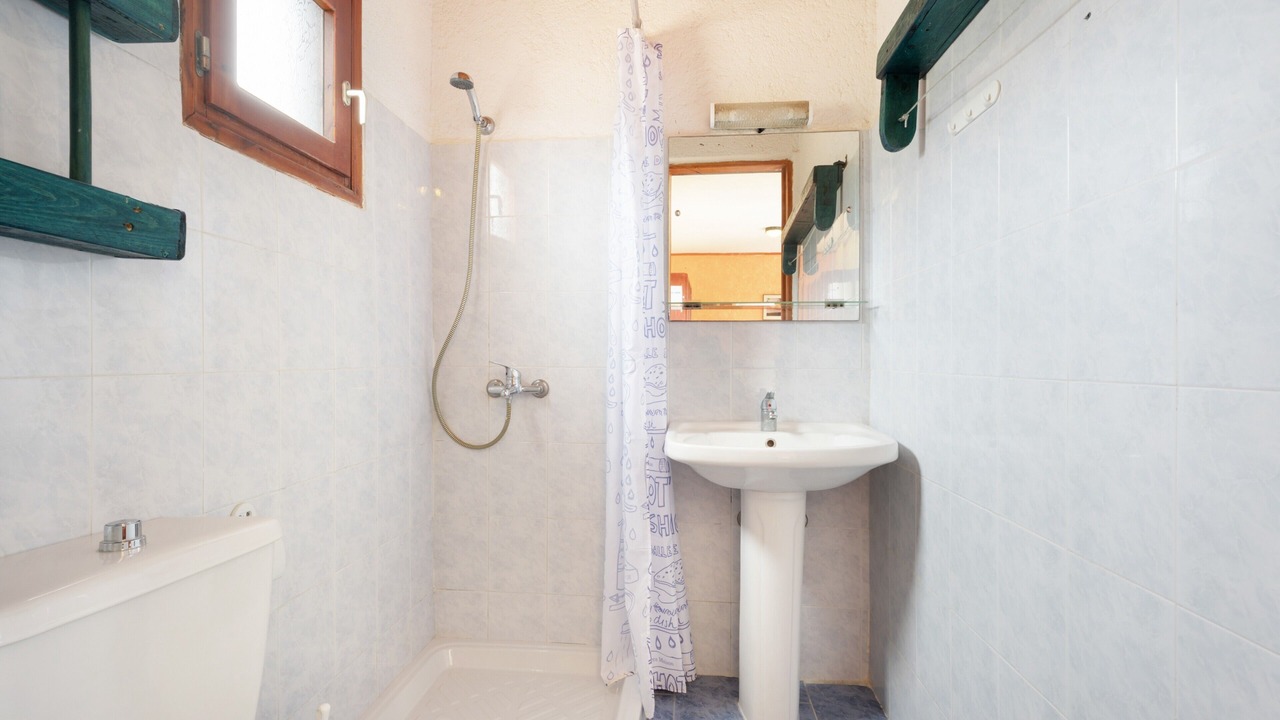 Photo of Bathroom in Palekastro