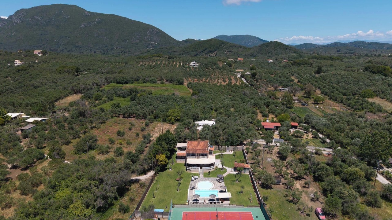 Photo of Outdoor in Chalikounas