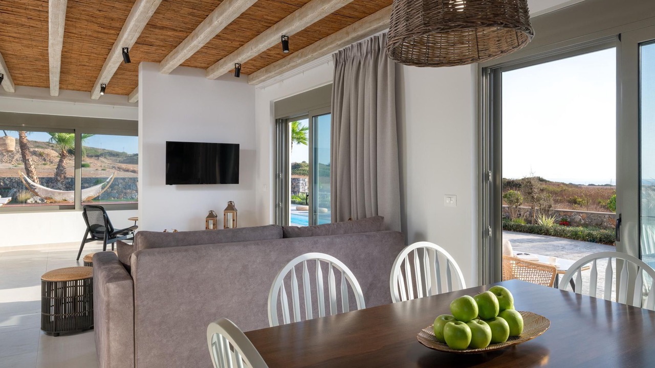 Photo of Livingroom in Lahania