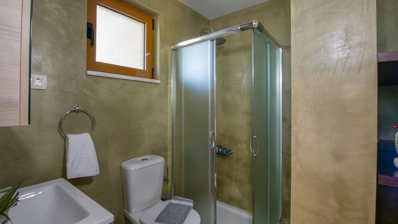 Photo of Bathroom in Kolymbari