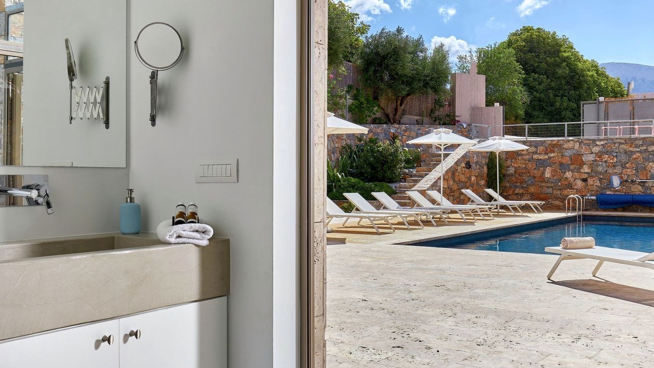 Photo of Bedroom in Vrachasi