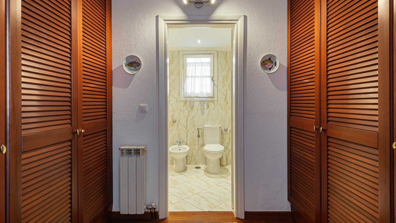 Photo of Bathroom in Pirgi
