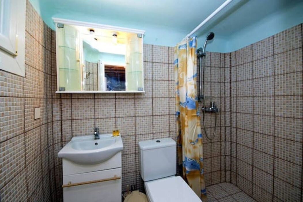 Photo of Bathroom in Drafaki