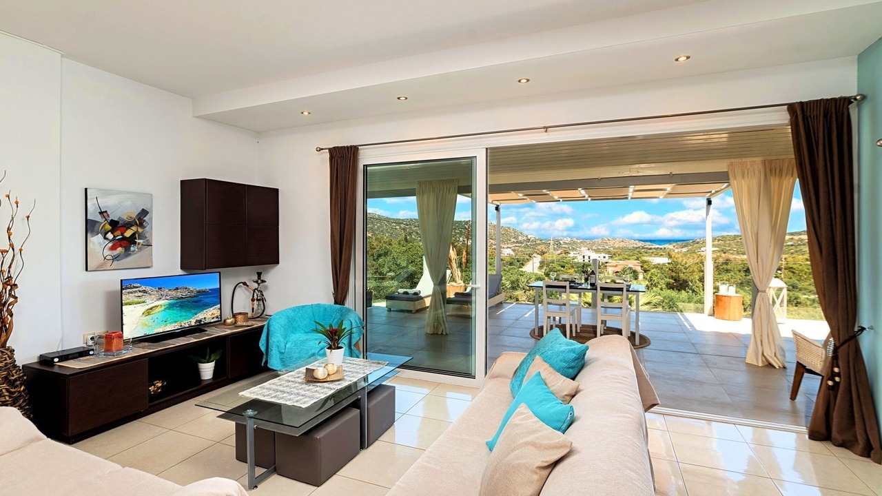 Photo of Livingroom in Vathi