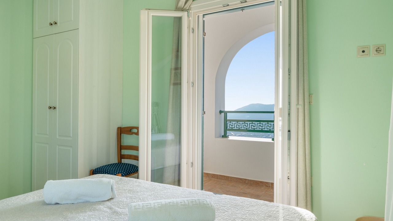 Photo of Bedroom in Ios