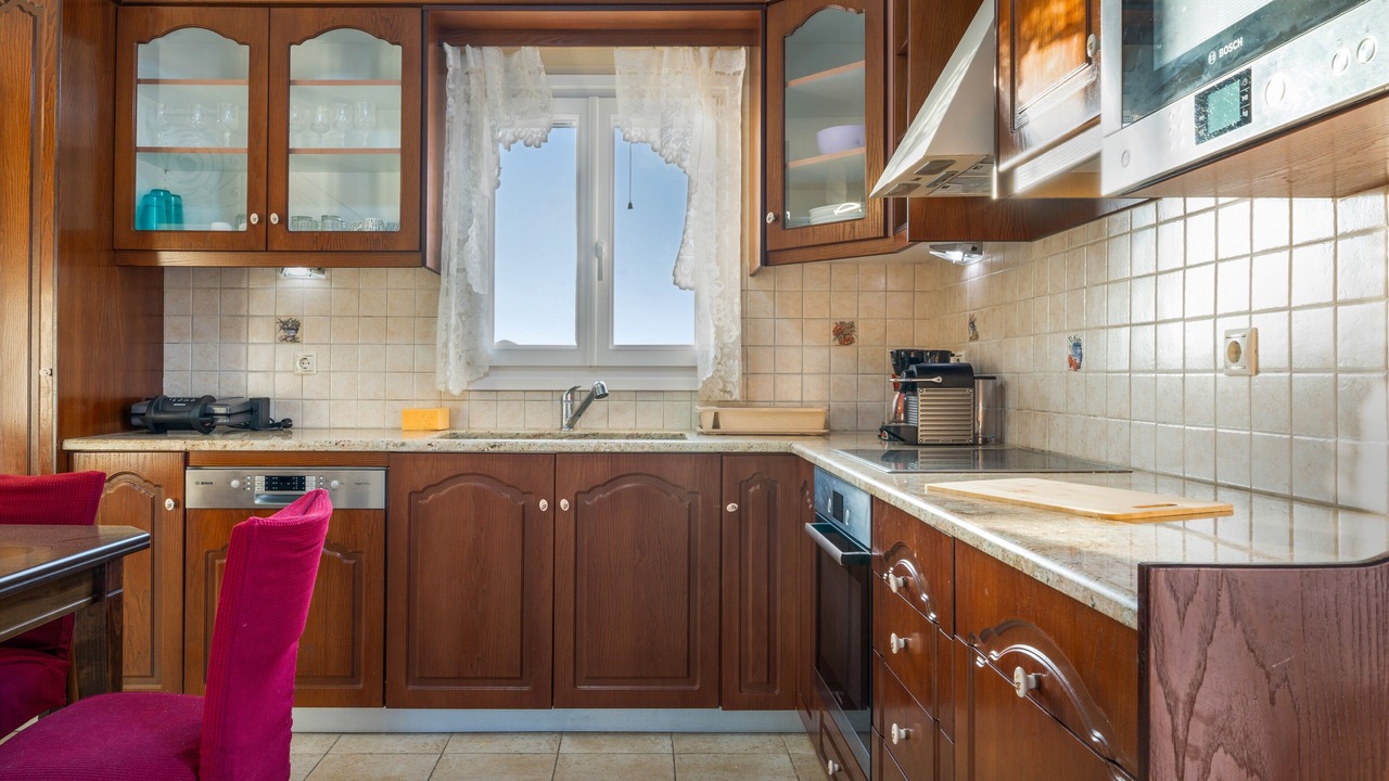 Photo of Kitchen in Ios