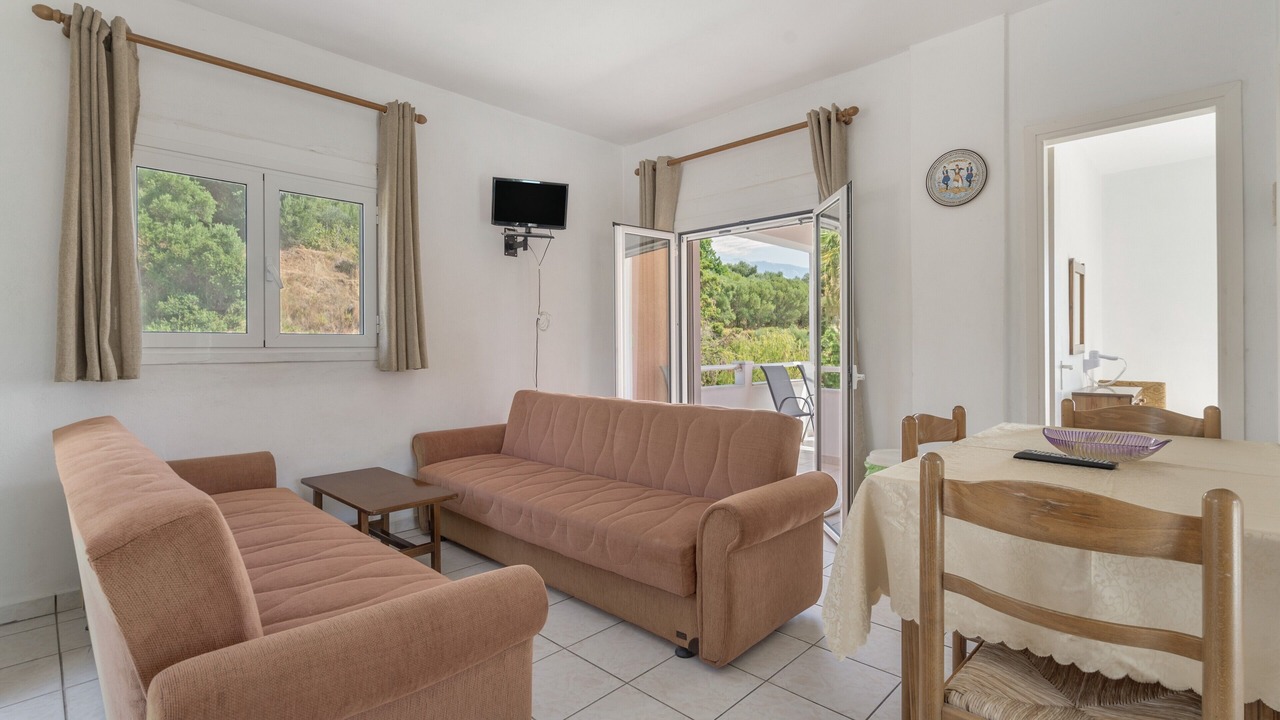 Photo of Livingroom in Leivathos