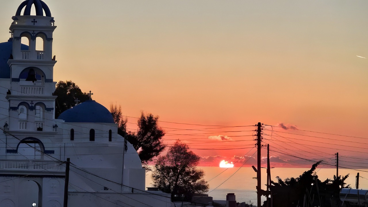 Photo of Others in Perissa
