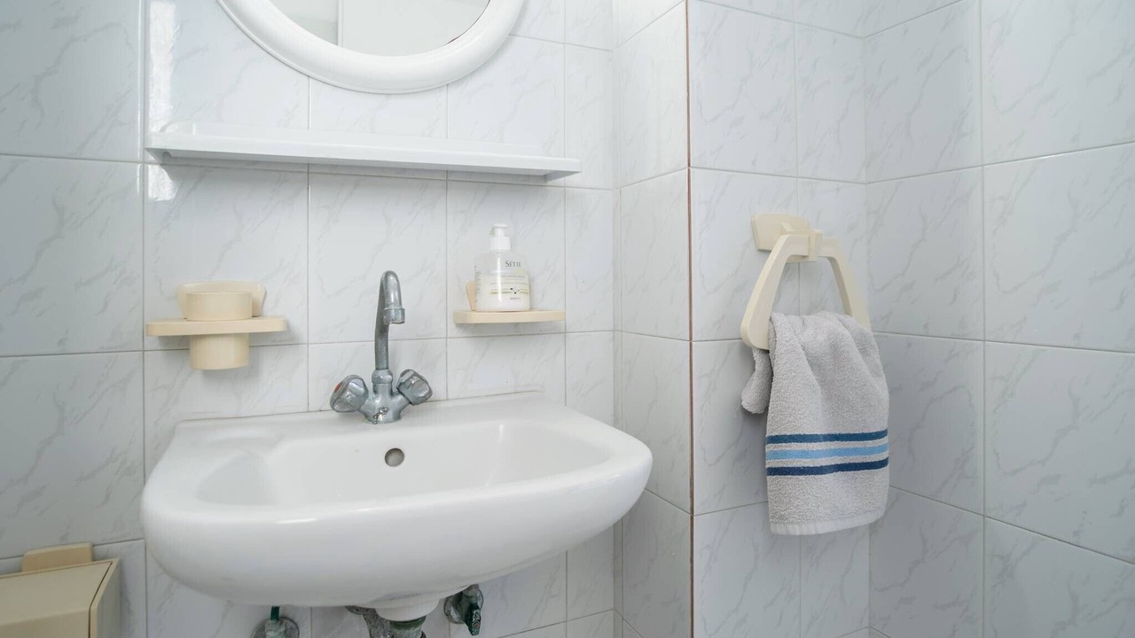 Photo of Bathroom in Perissa