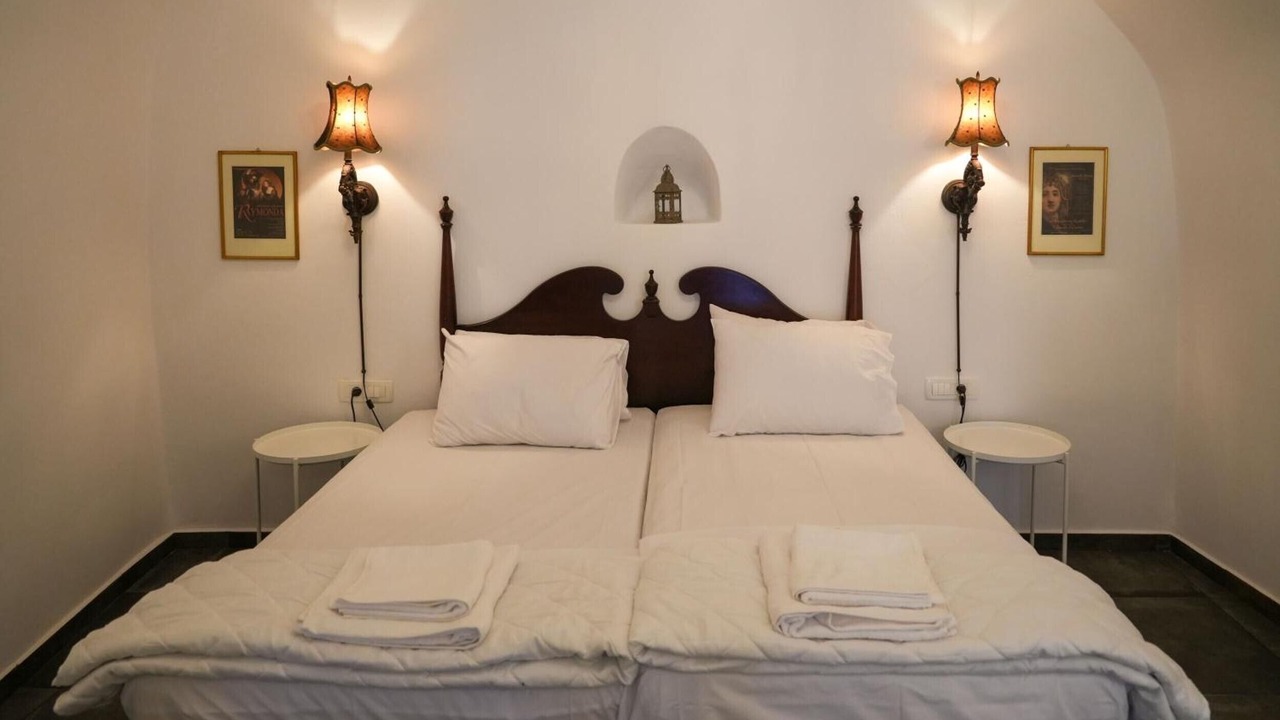Photo of Bedroom in Emporio