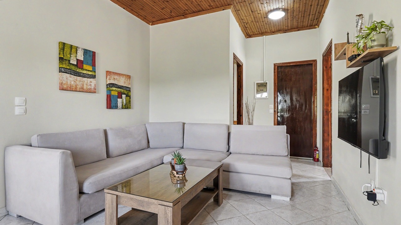 Photo of Livingroom in Termenades