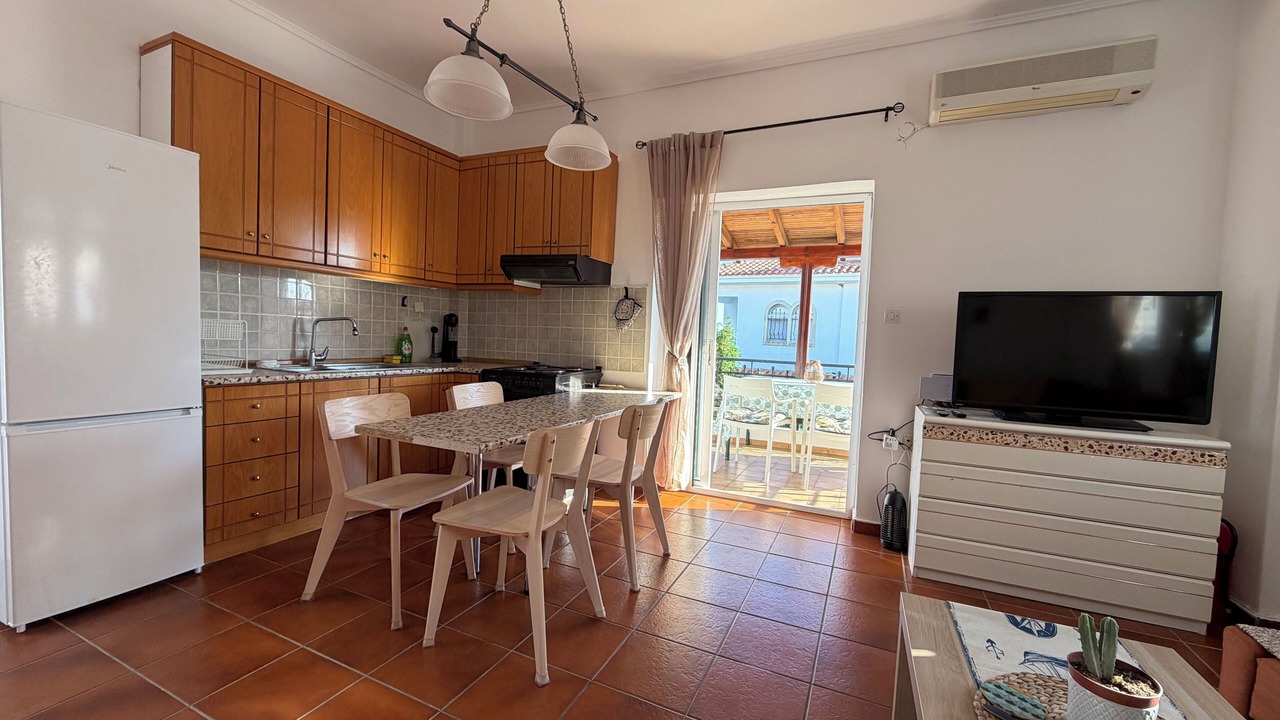 Photo of Kitchen in Skala Fourkas