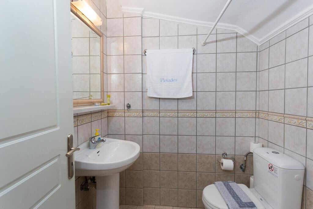 Photo of Bathroom in Agios Nikolaos
