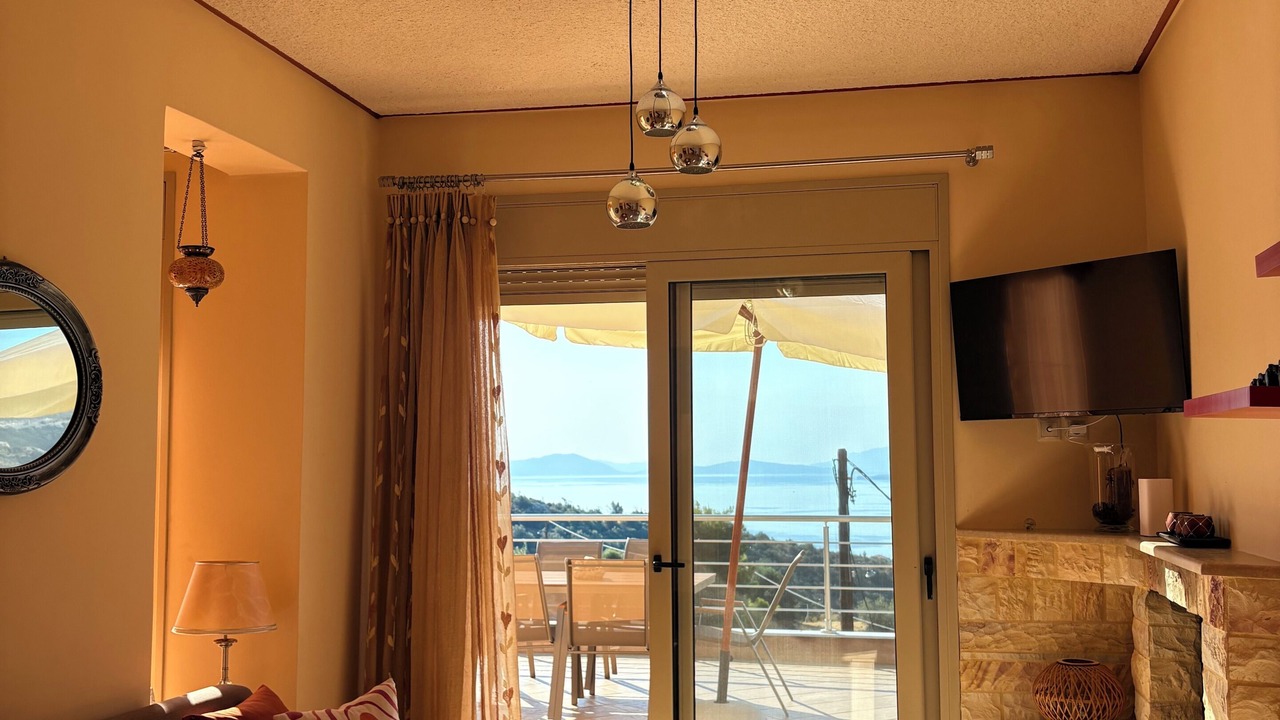 Photo of Livingroom in Melissopetra