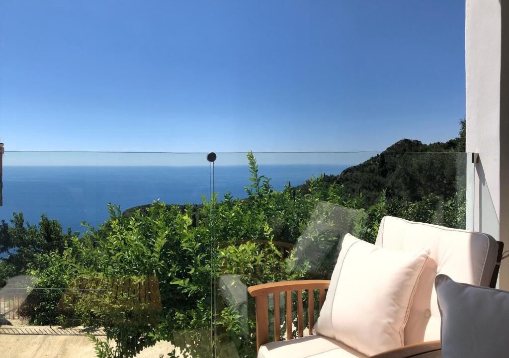 Photo of Outdoor in Lakones