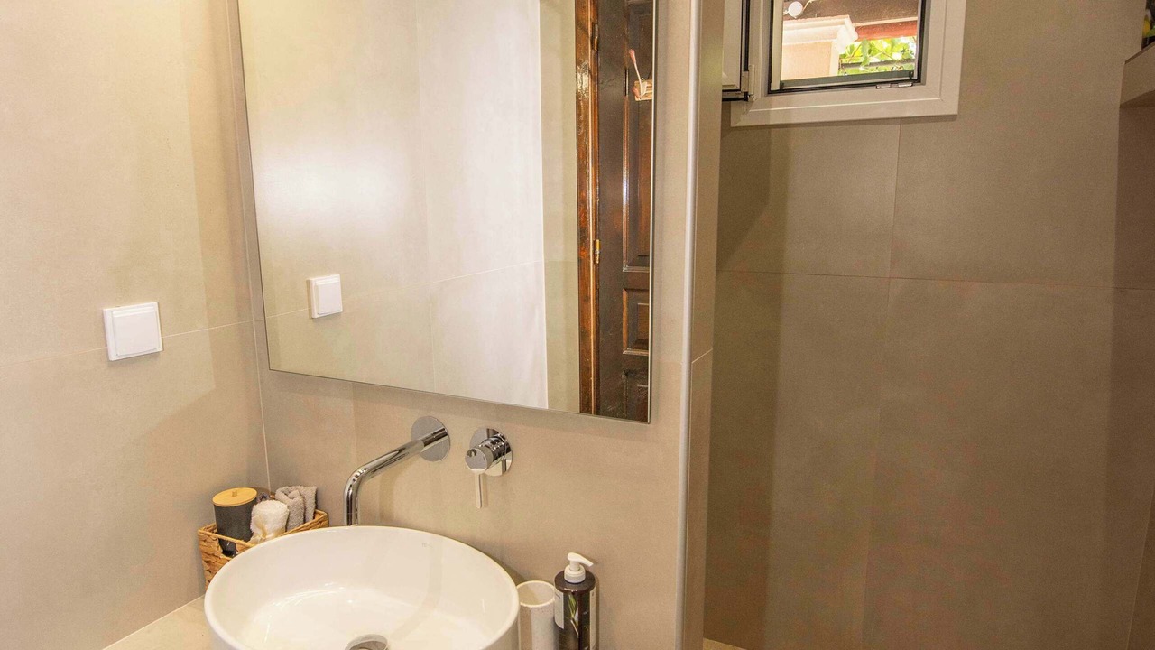Photo of Bathroom in Antipernoi