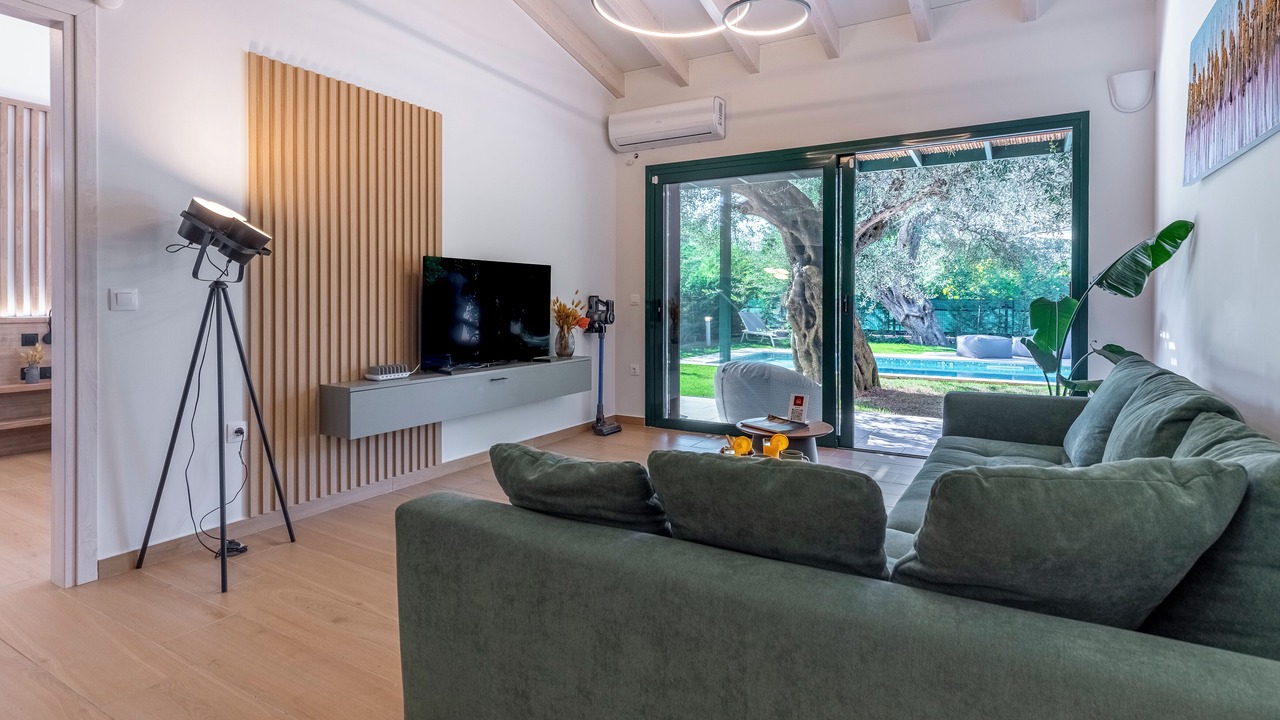 Photo of Livingroom in Acharavi