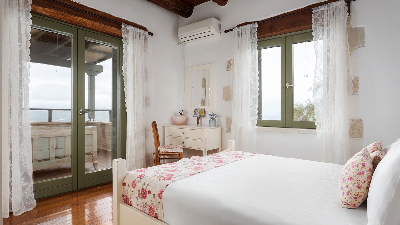 Photo of Bedroom in Aptera