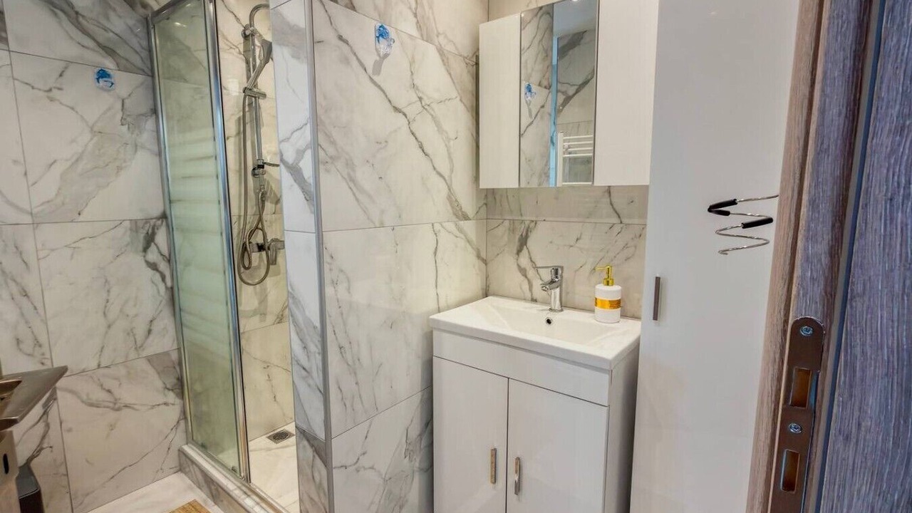Photo of Bathroom in Loutra Oraias Elenis