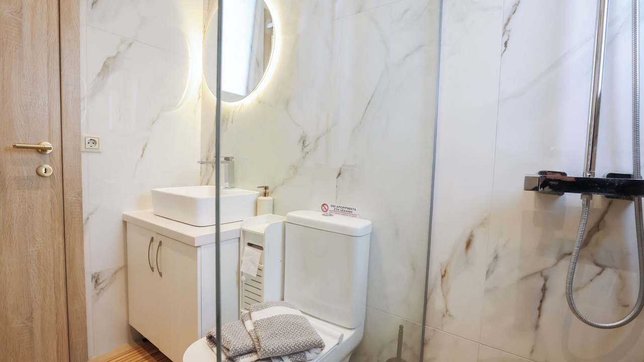 Photo of Bathroom in Velonades
