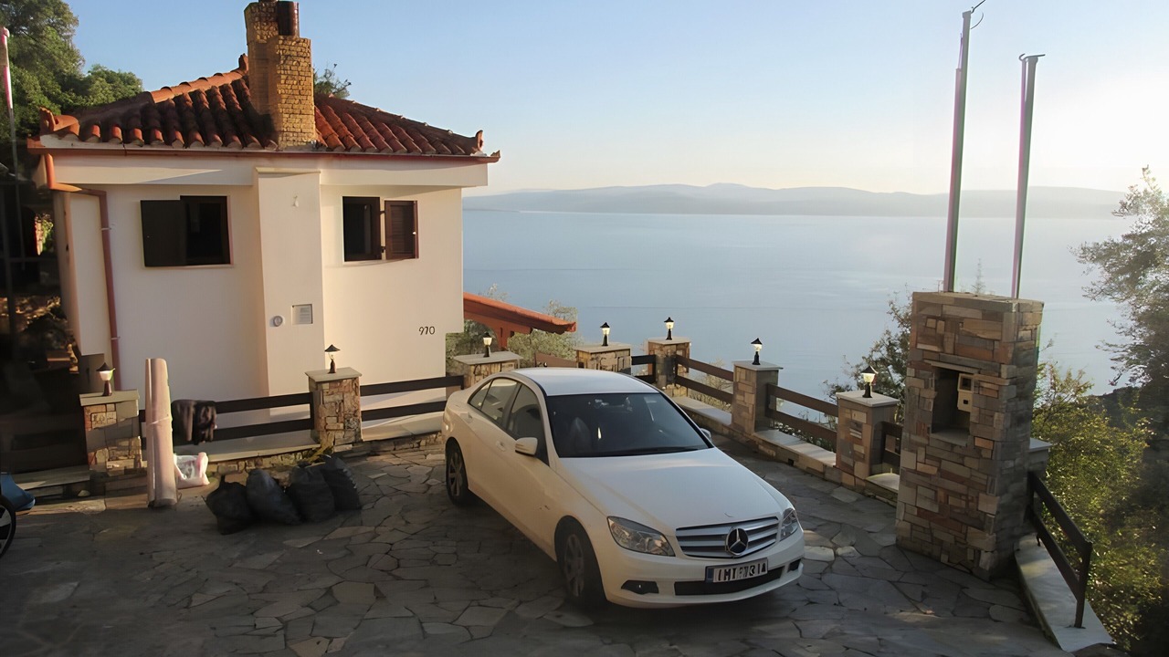 Photo of Outdoor in Kali Vrysi