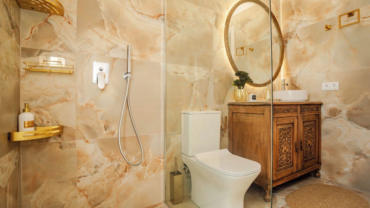 Photo of Bathroom in Molos
