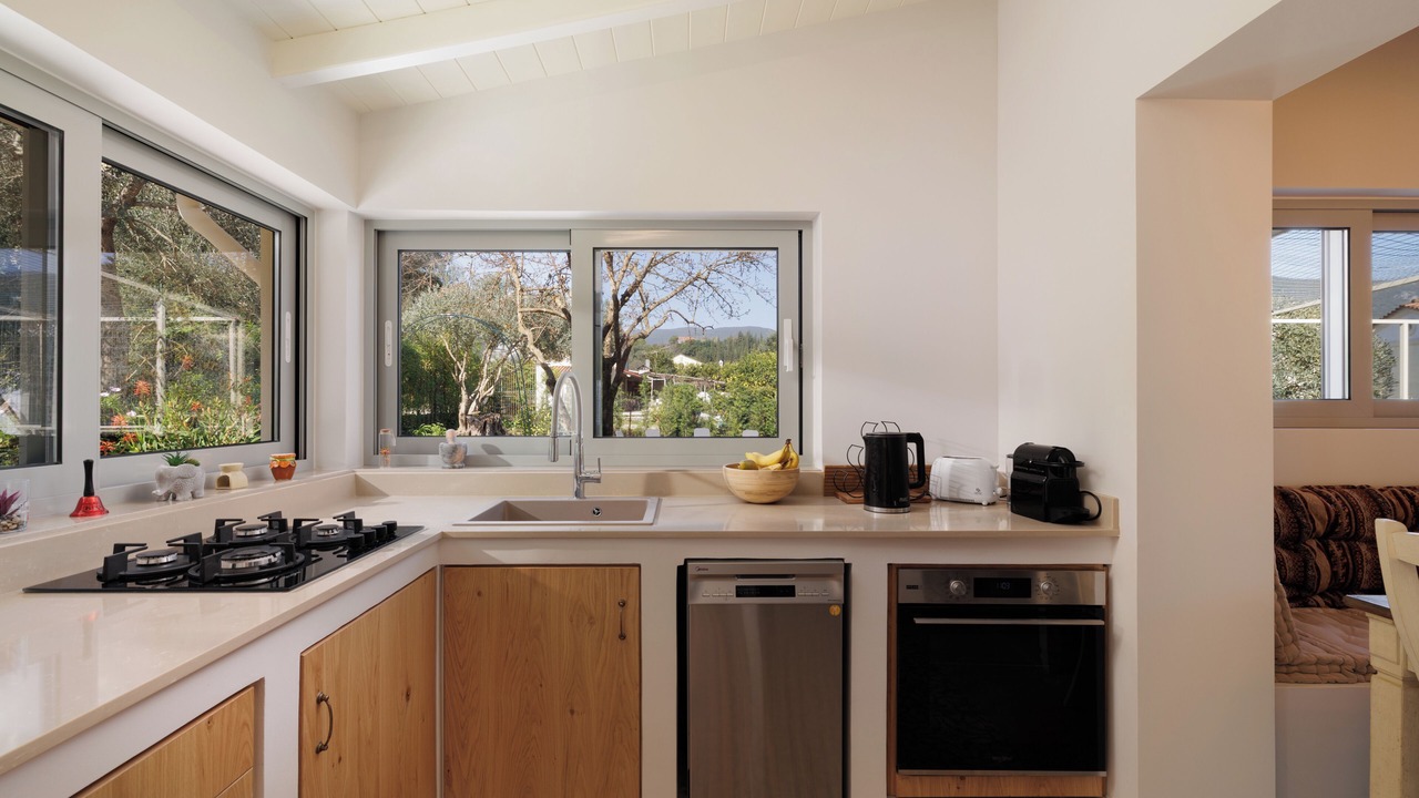 Photo of Kitchen in Kato Korakiana