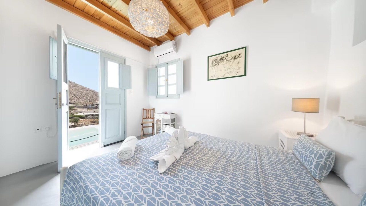 Photo of Bedroom in Emporio