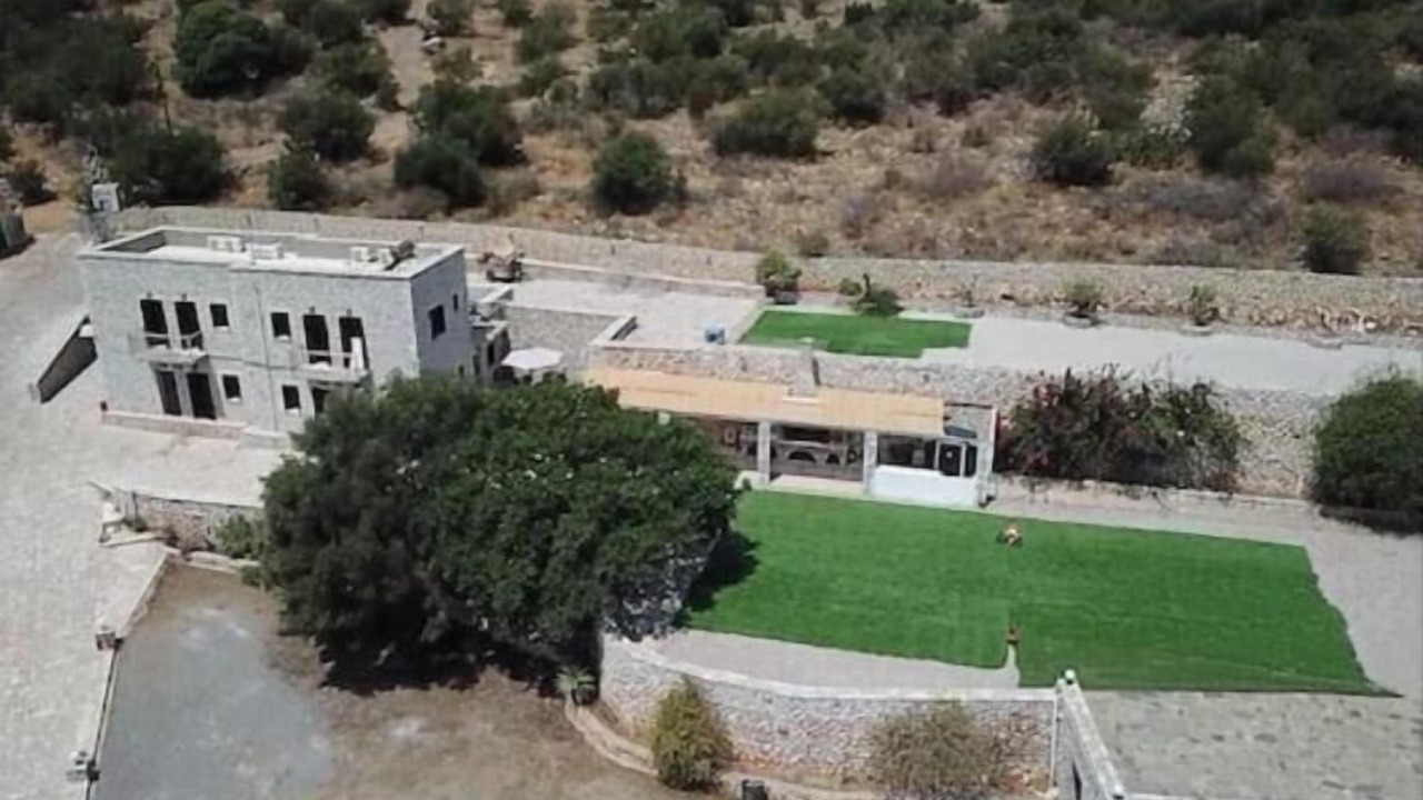 Photo of Outdoor in East Mani