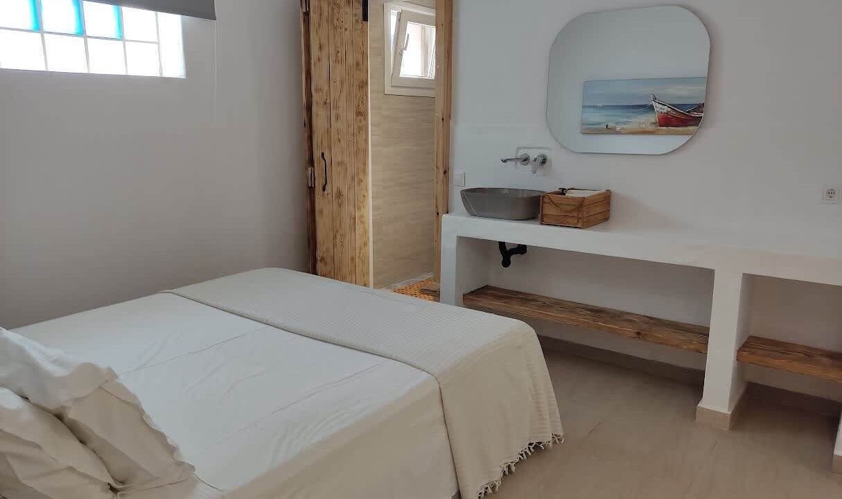 Photo of Bedroom in Alykes