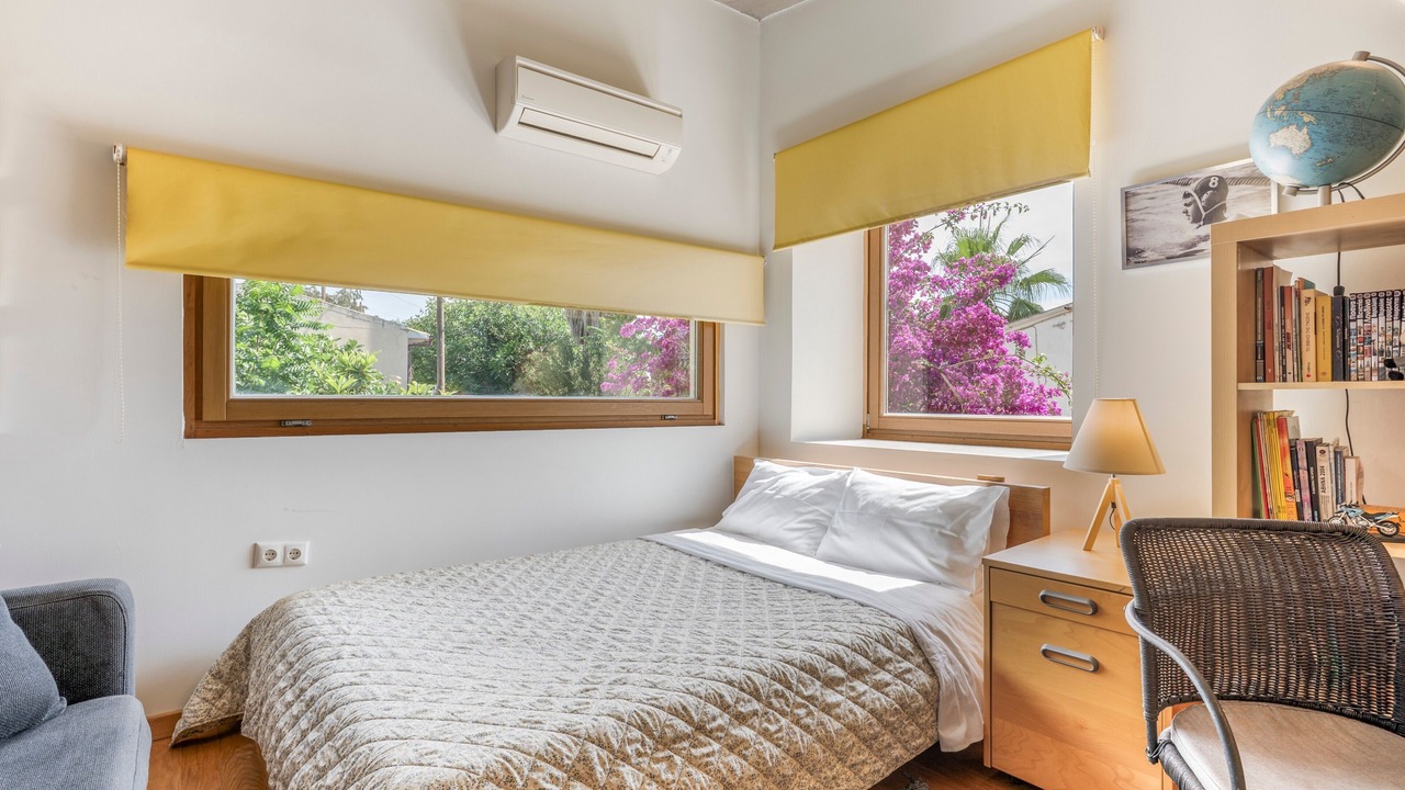 Photo of Bedroom in Knosos
