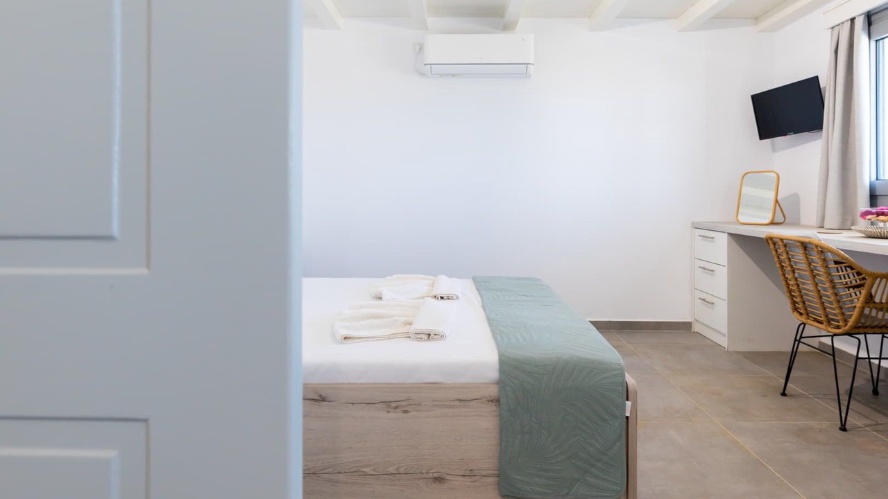 Photo of Bedroom in Chrissi Akti