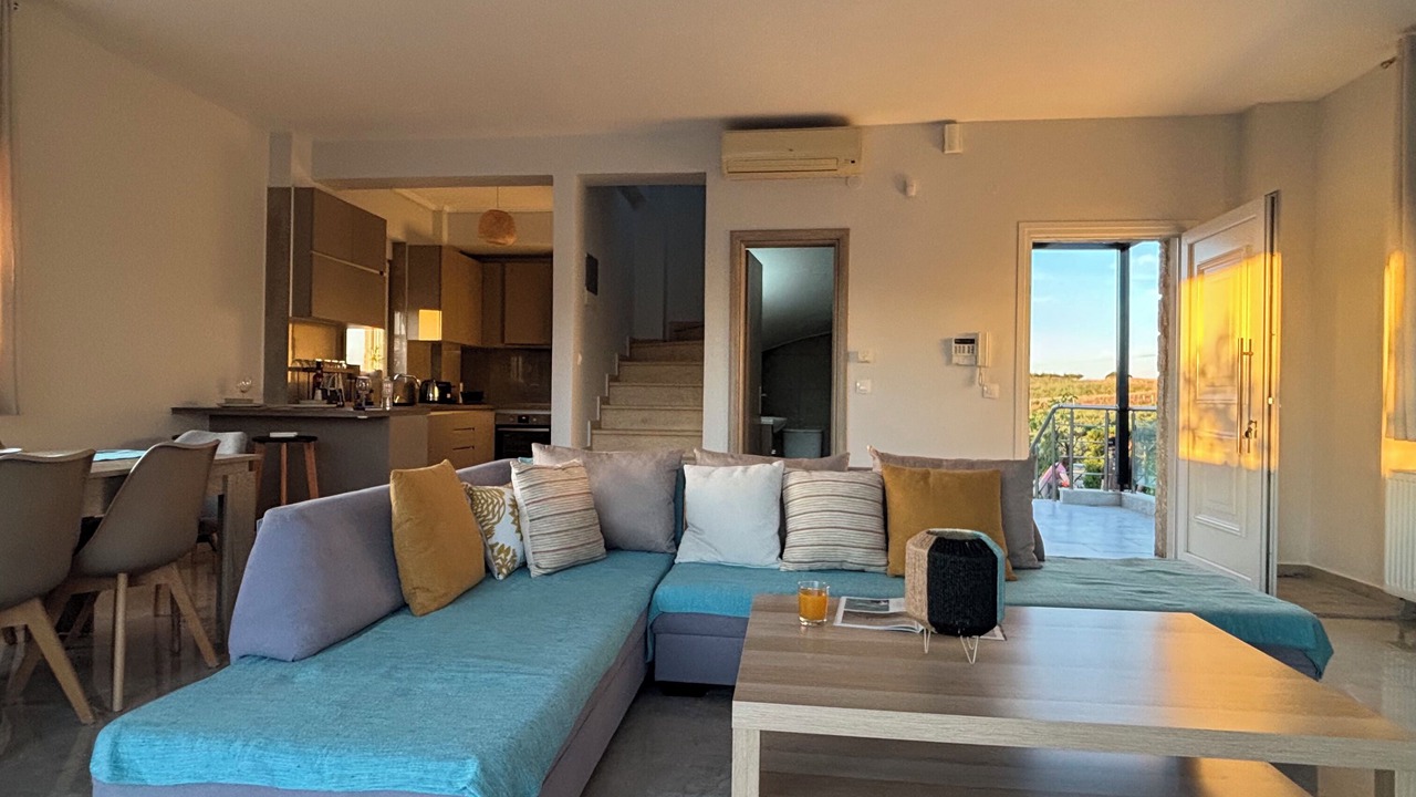 Photo of Livingroom in Nea Propontida