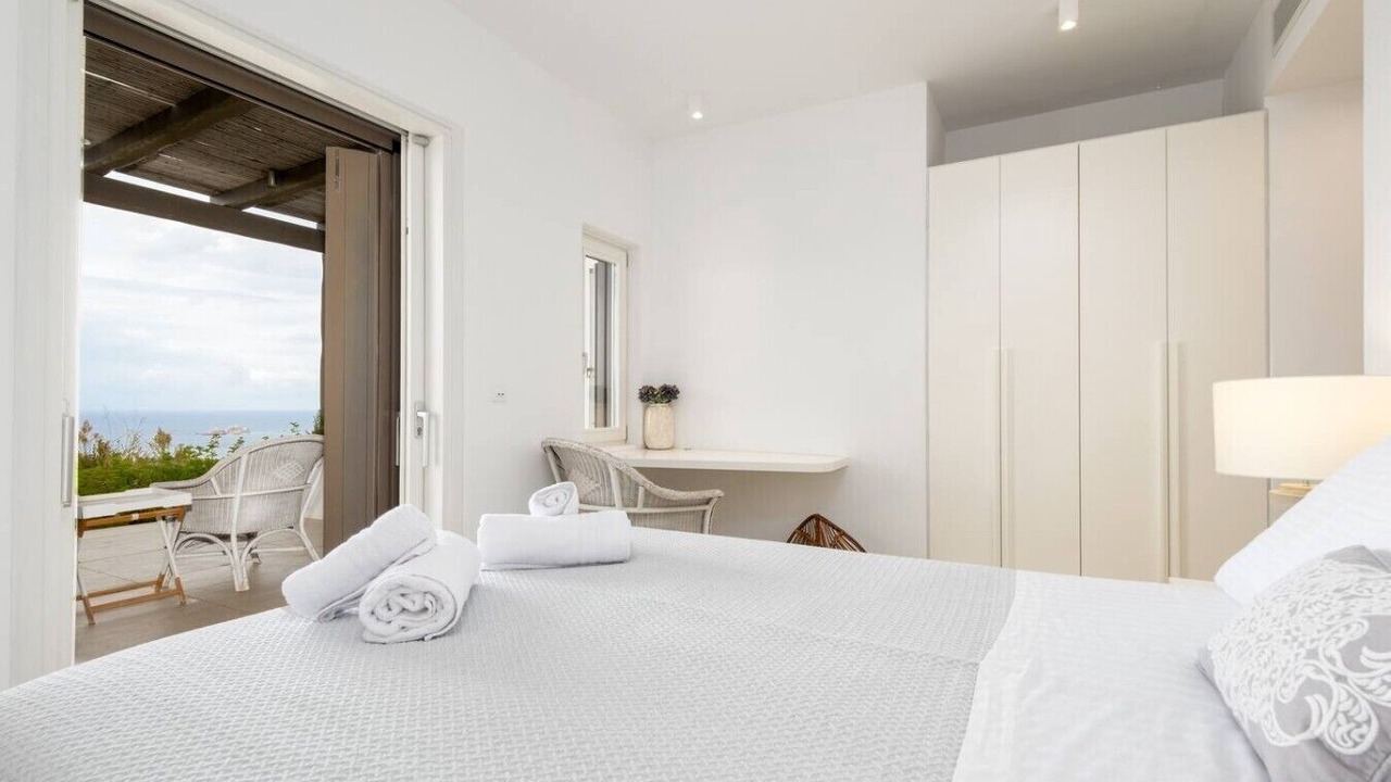 Photo of Bedroom in Nea Cryssi Akti