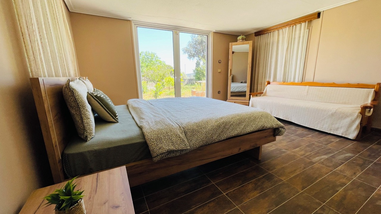 Photo of Bedroom in Markopoulo Mesogaias