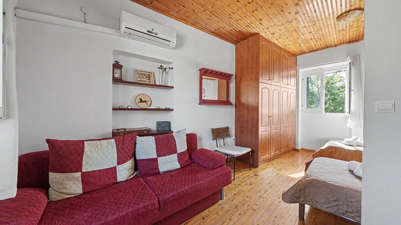 Photo of Livingroom in Termenades