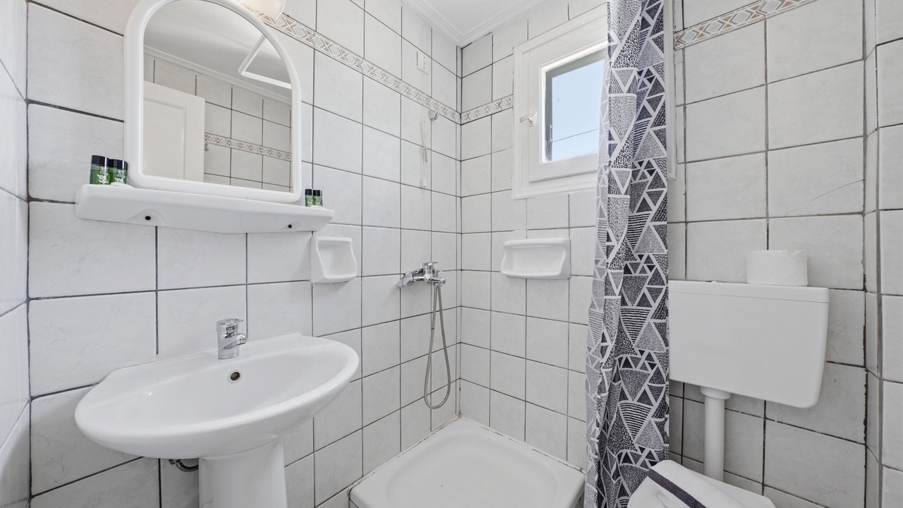 Photo of Bathroom in Kavos