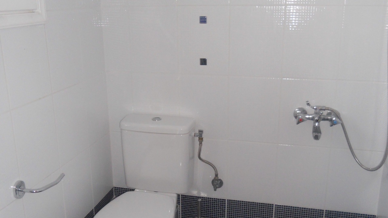 Photo of Bathroom in Platrithias