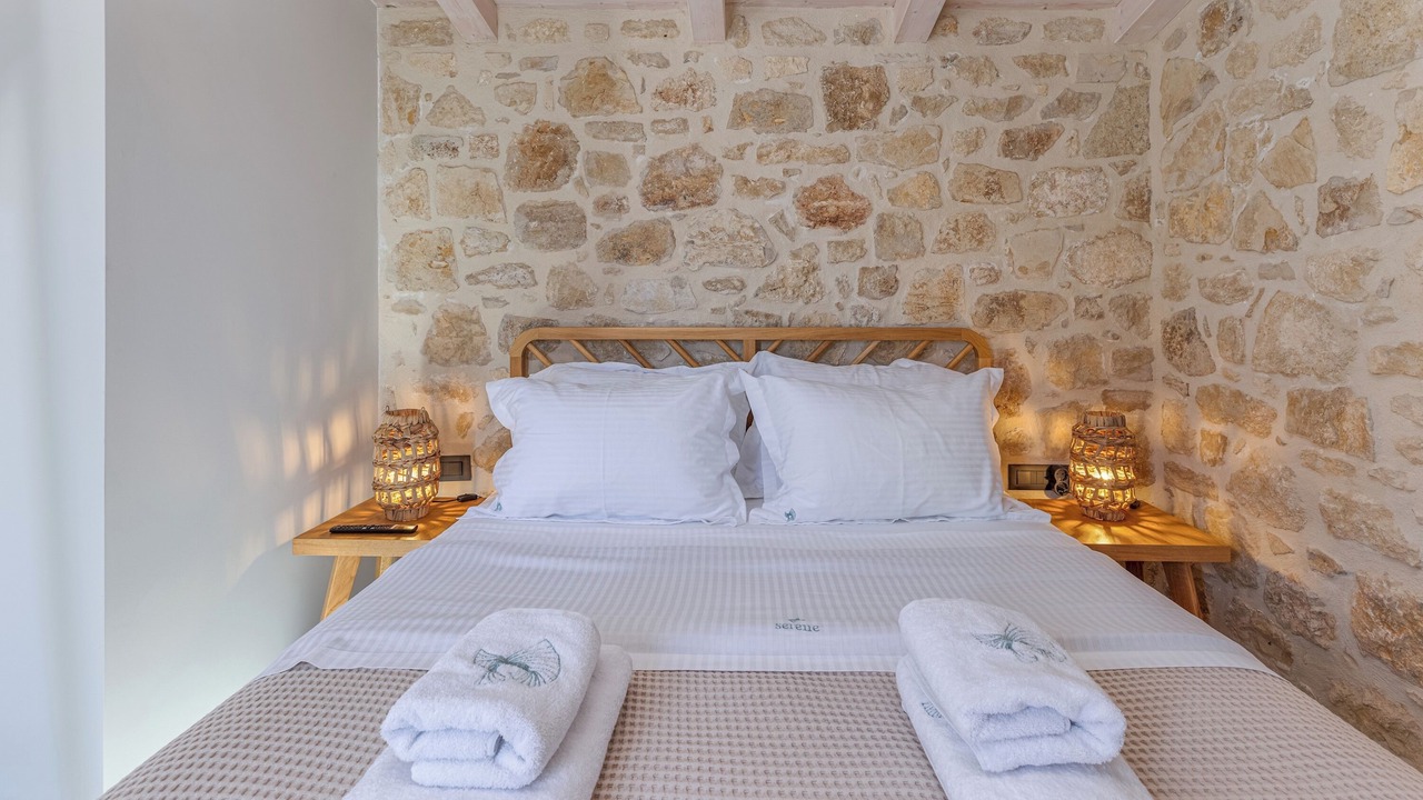 Photo of Bedroom in Minoa Pediada