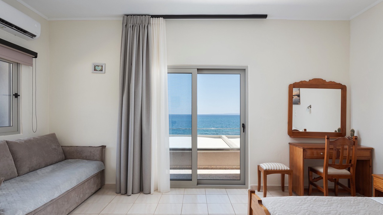 Photo of Bedroom in Fragkokastello