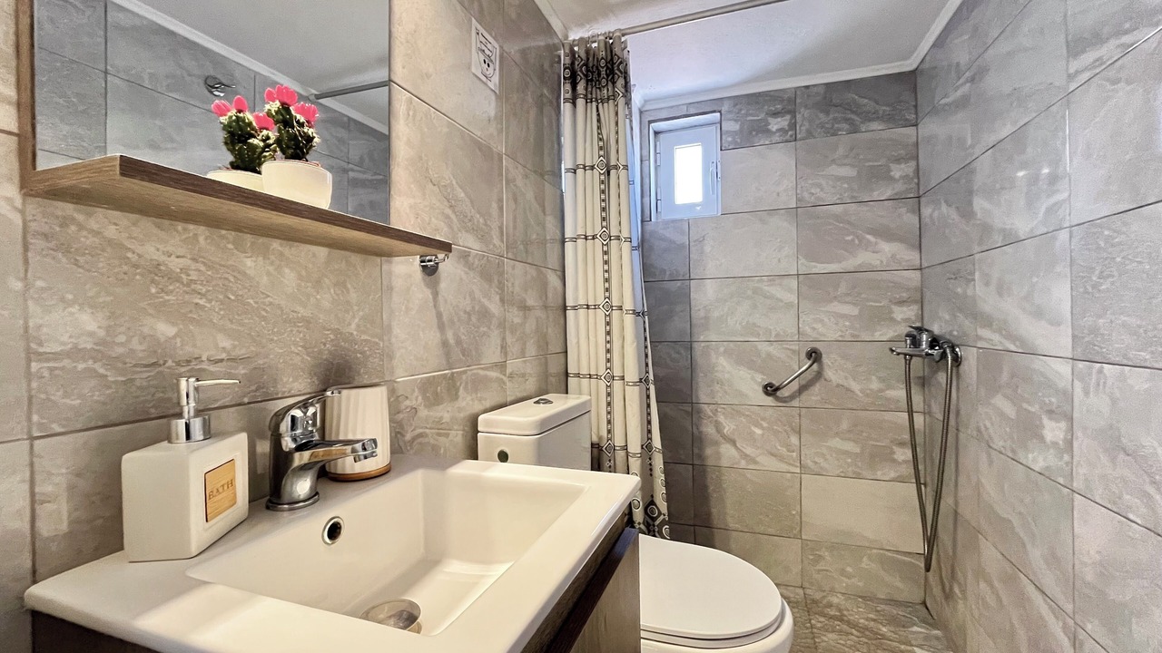 Photo of Bathroom in Poros